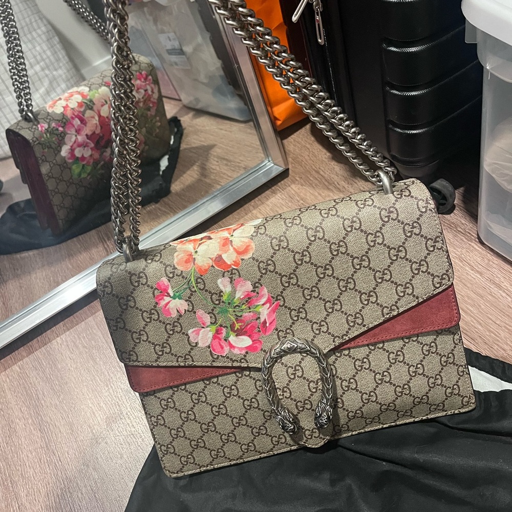 Gucci flower paint GG Dionysus